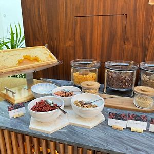 Duo Hotel Lisbon, Curio Collection By Hilton